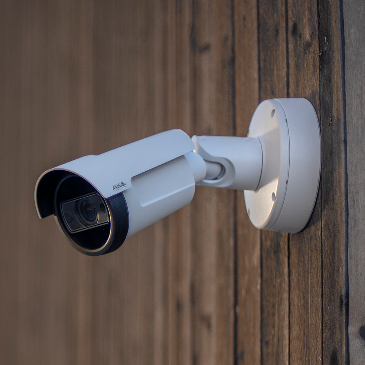Axis P1455-LE Outdoor Ready Network Bullet Camera HDTV 1080p. 01997-001 Axis P1455-LE Outdoor Ready Network Bullet Camera HDTV 1080p. 01997-001