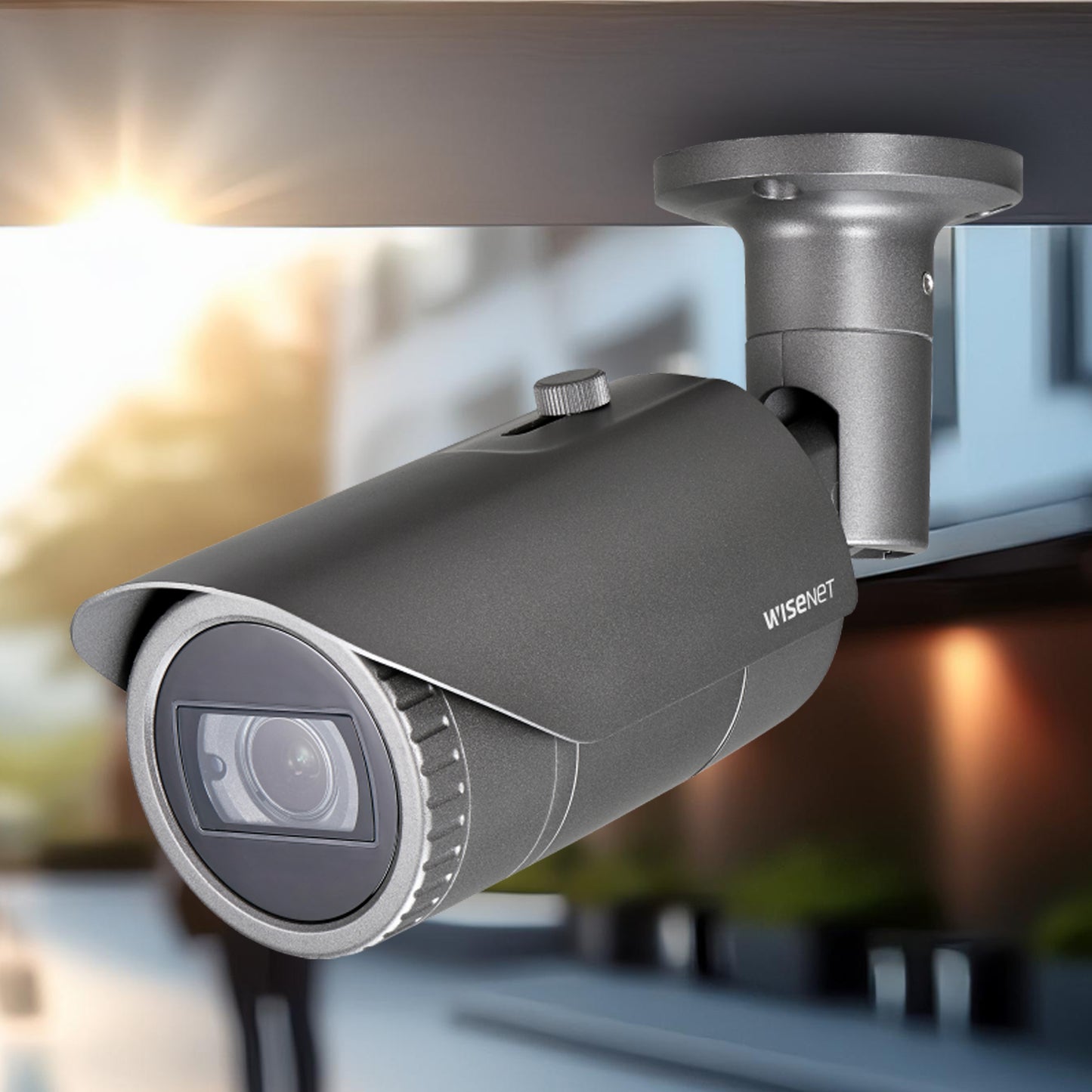 Hanwha Bullet Camera - Outdoor, 2MP (QNO-6082R)